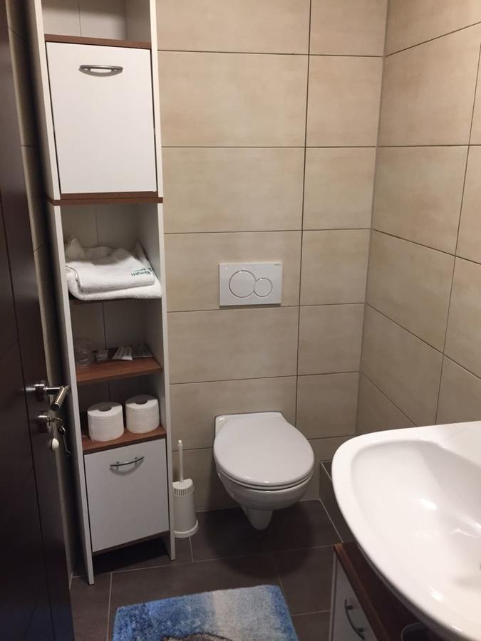 Main Appartments Frankfurt Airport Kelsterbach Bagian luar foto